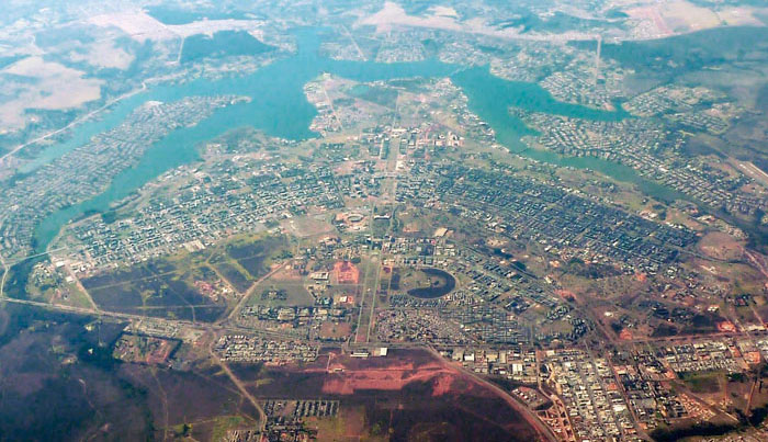 Glavni grad, Brazilija, iz vazduha izgleda kao avion.