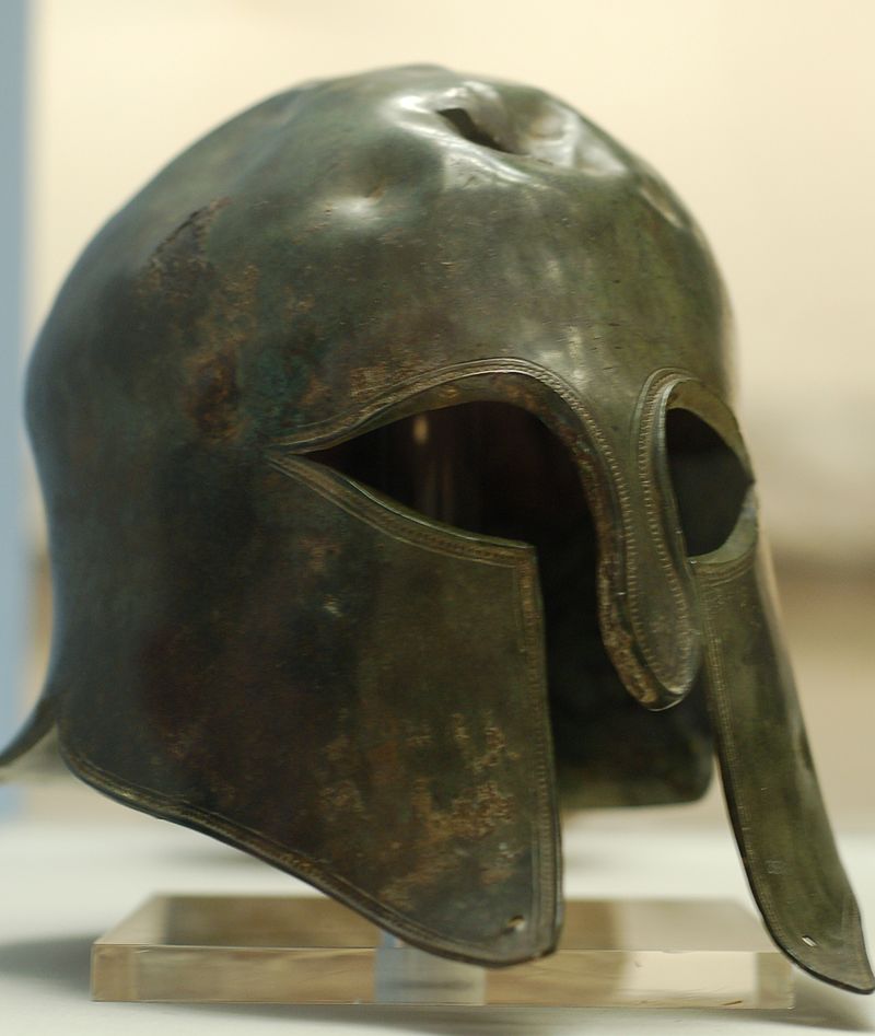 800px-Spartan_helmet_2_British_Museum