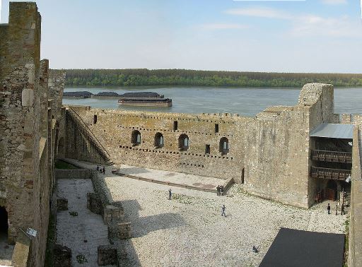 1024px-Smederevo_small_town_panorama_2